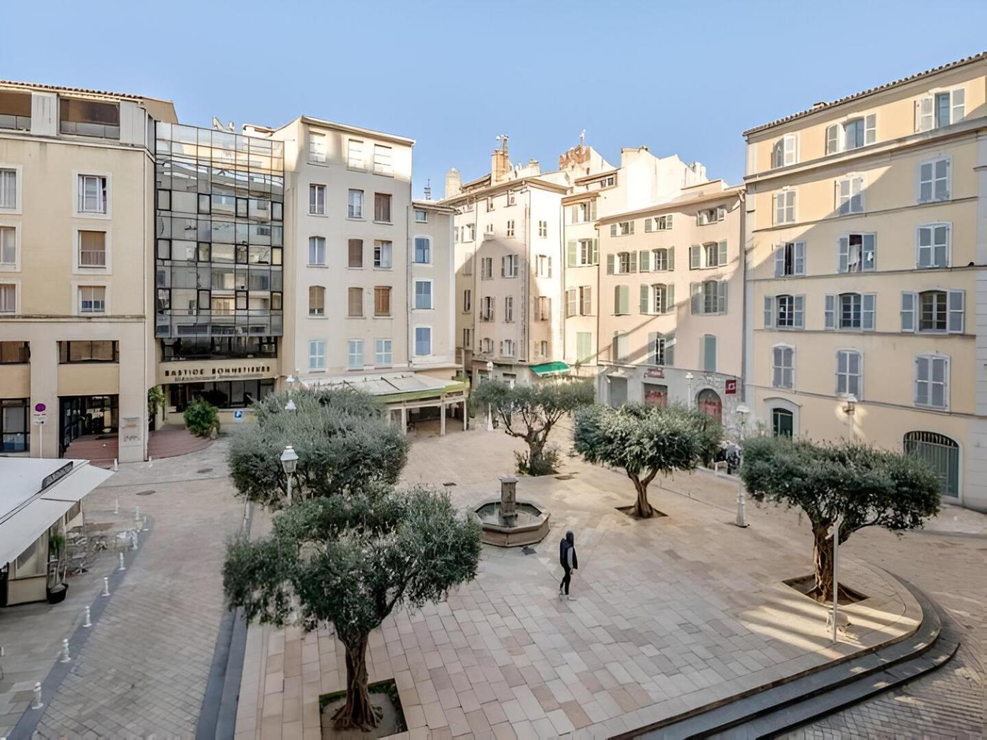Апартаменты Le Refuge Urbain - Port A 2 Pas & Animaux Acceptes Тулон Экстерьер фото